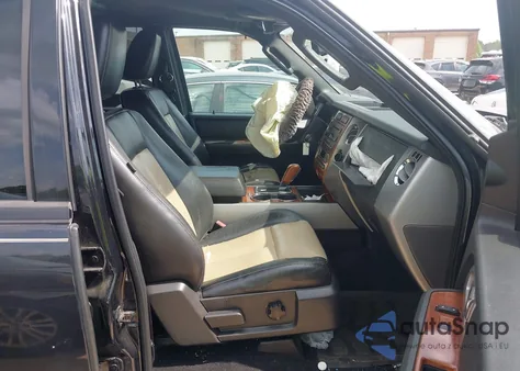 2010 Ford Expedition Eddie Bauer/King Ranch z USA, uszkodzony, nr VIN 1FMJU1H59AEA00934